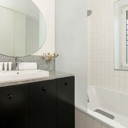Apartament Elegant One Bedroom With Underground Parking By Renters Gdynia